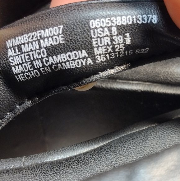 Brand New With Tags Womens Size 8 NoBo No Boundries Black Platform Flip Flops - Picture 6 of 6